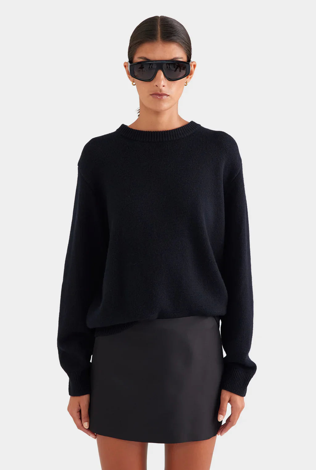 The Essential Cashmere Crew (Black)